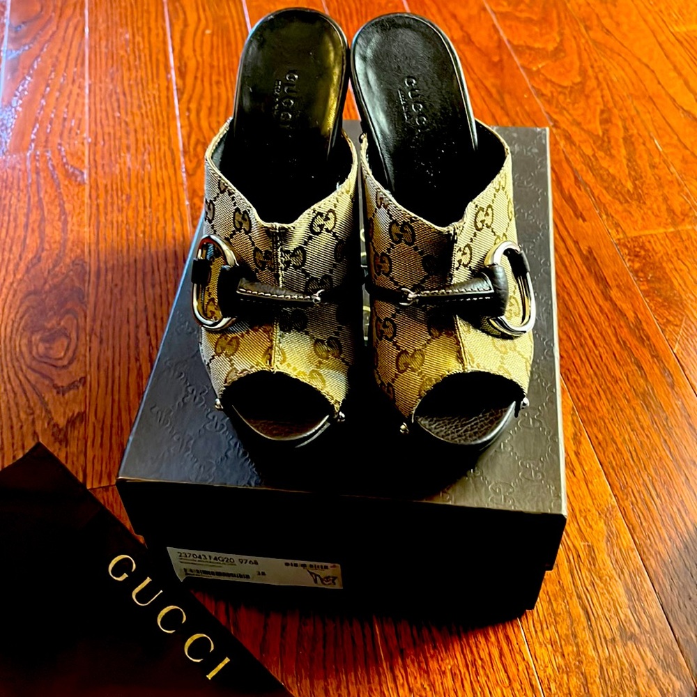 Gucci GG Cellarius Soft Beige Ebony/Cocoa Mules Size 38 Authentic